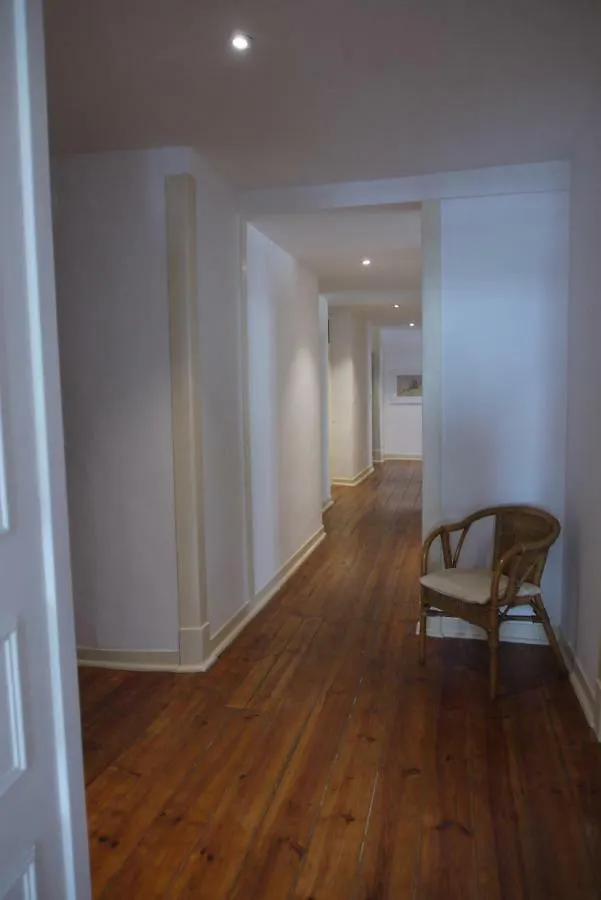Stunning Apartment Near Chiado Lisbon