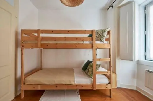 Stunning Apartment Near Chiado Lisbon
